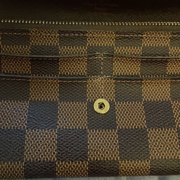 Louis Vuitton Sarah wallet - Picture 10 of 11